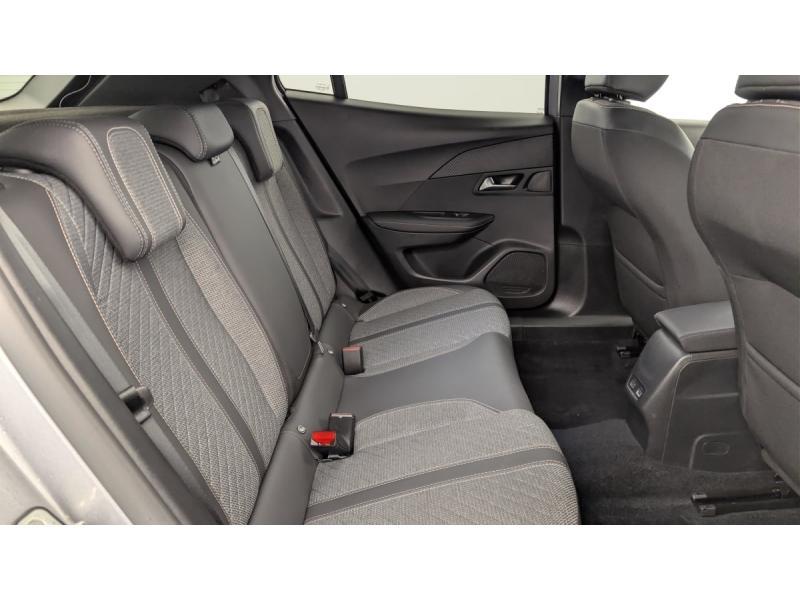 Peugeot 2008 Hybrid 136 E-Dcs6 Allure