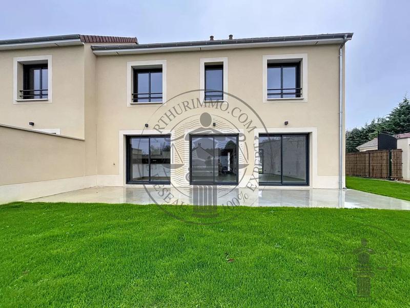 Maison - 125 m² - 6 pièces