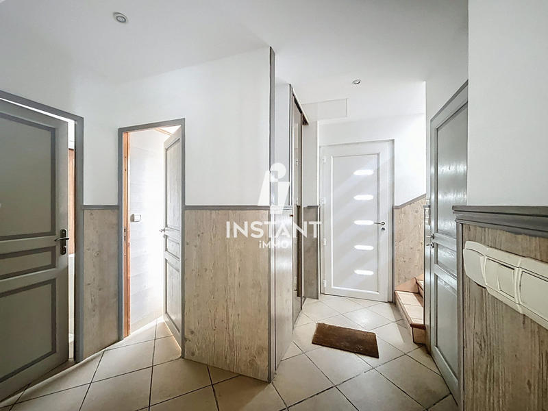 Maison - 137 m² - 6 pièces