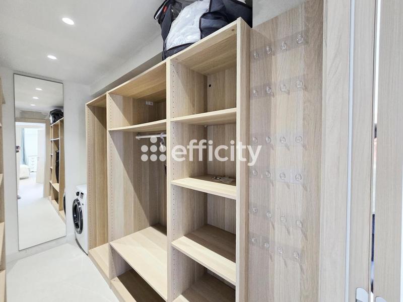 Appartement - 80 m² - 3 pièces