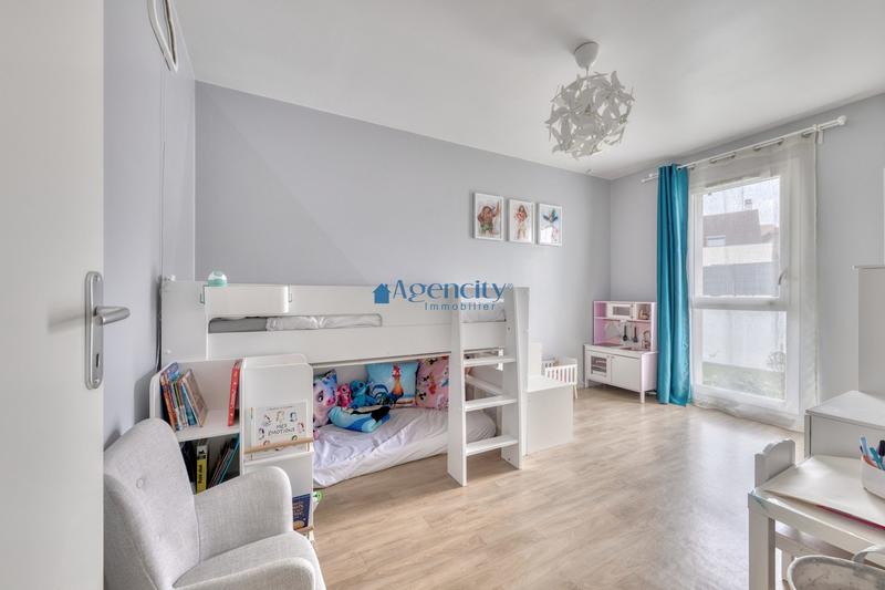 Maison - 86 m² - 5 pièces