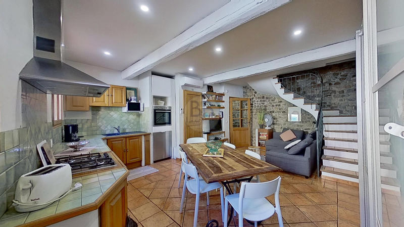 Maison de village - 65 m² - 4 pièces