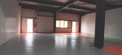 Local d'activité / Entrepôt - 336 m²