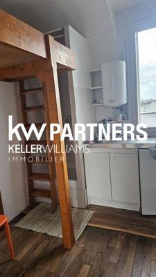 Studio - 8 m² - 1 pièce