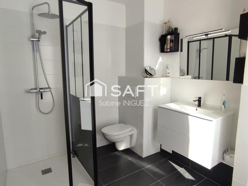 Maison - 206 m² - 10 pièces