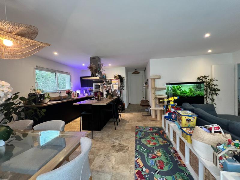 Maison - 106 m² - 5 pièces