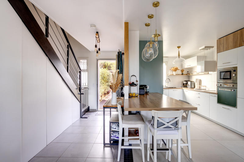 Maison - 111 m² - 5 pièces