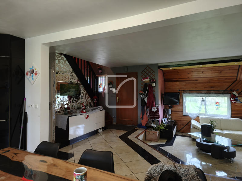 Maison - 165 m² - 6 pièces