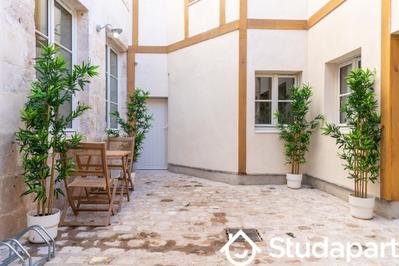 Chambre - 11 m² - 1 pièce