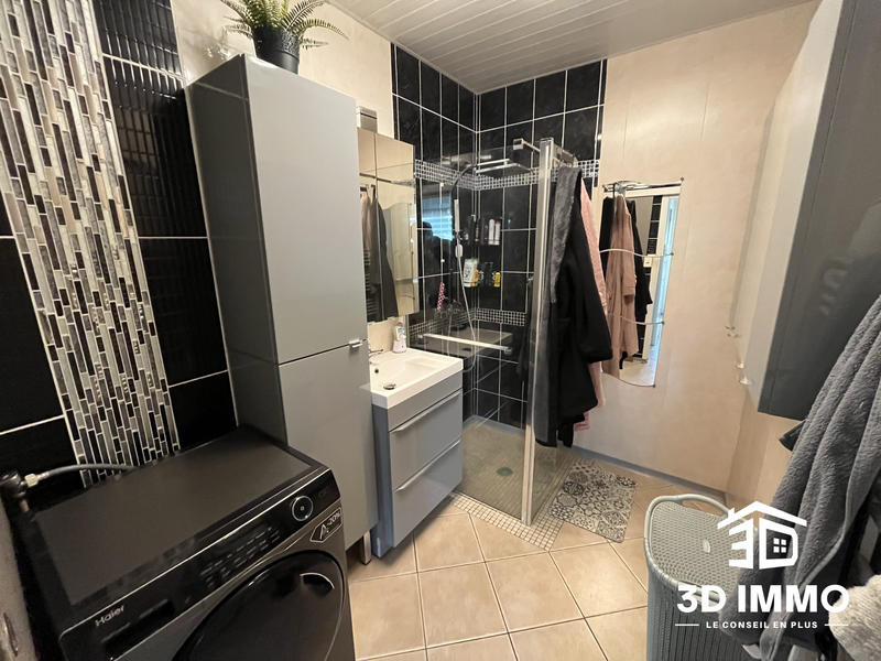 Maison - 92 m² - 5 pièces