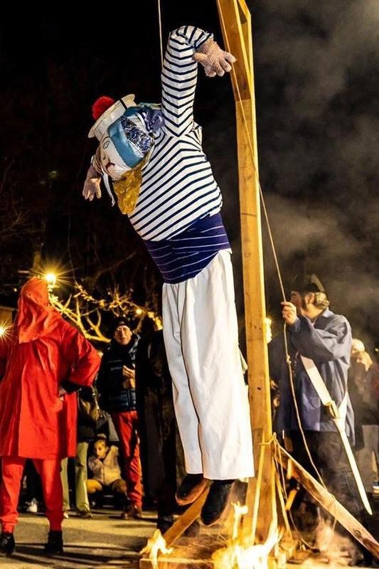 Carnaval Provençal - Rocher Mistral