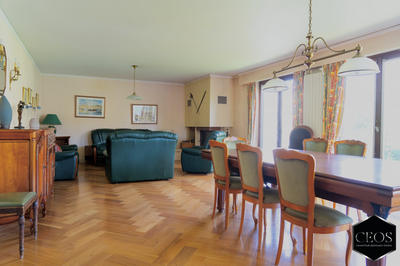 Maison ancienne - 272 m² - 14 pièces