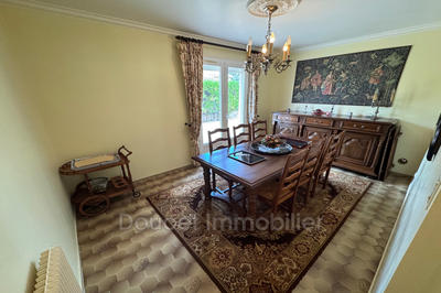 Maison - 189 m² - 5 pièces