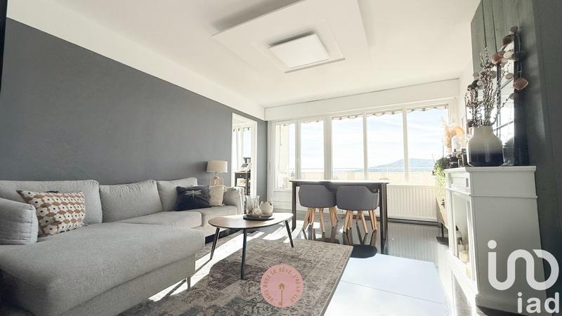 Appartement - 82 m² - 3 pièces