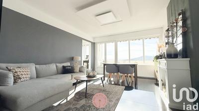 Appartement - 82 m² - 3 pièces