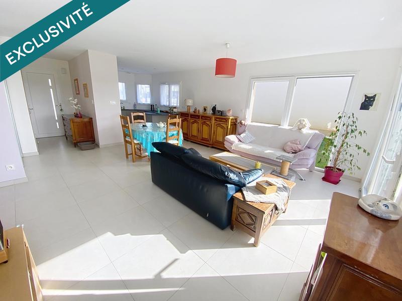 Maison - 95 m² - 4 pièces