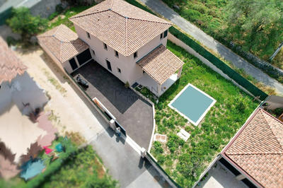 Villa - 142 m² - 6 pièces