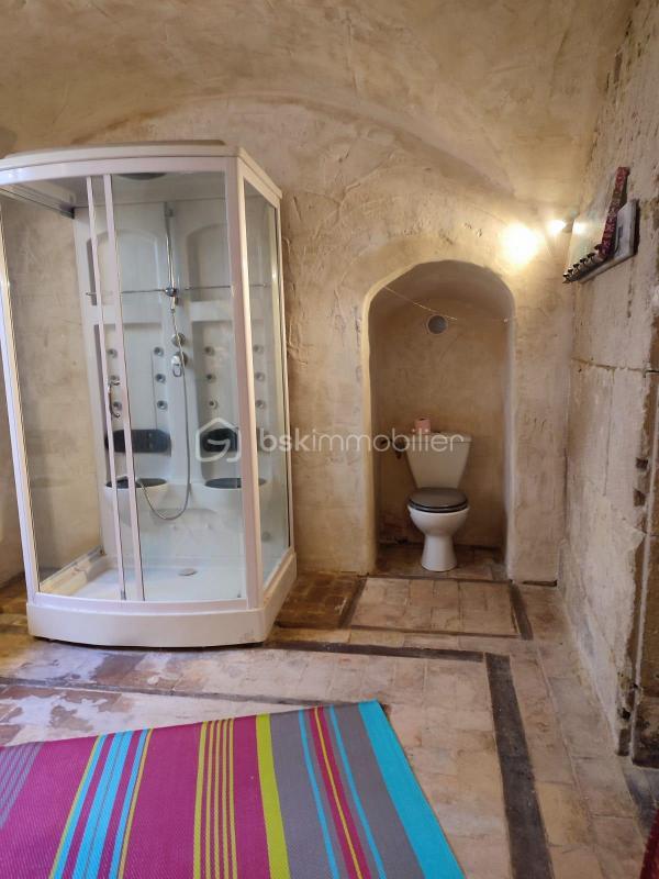 Demeure - 200 m² - 8 pièces