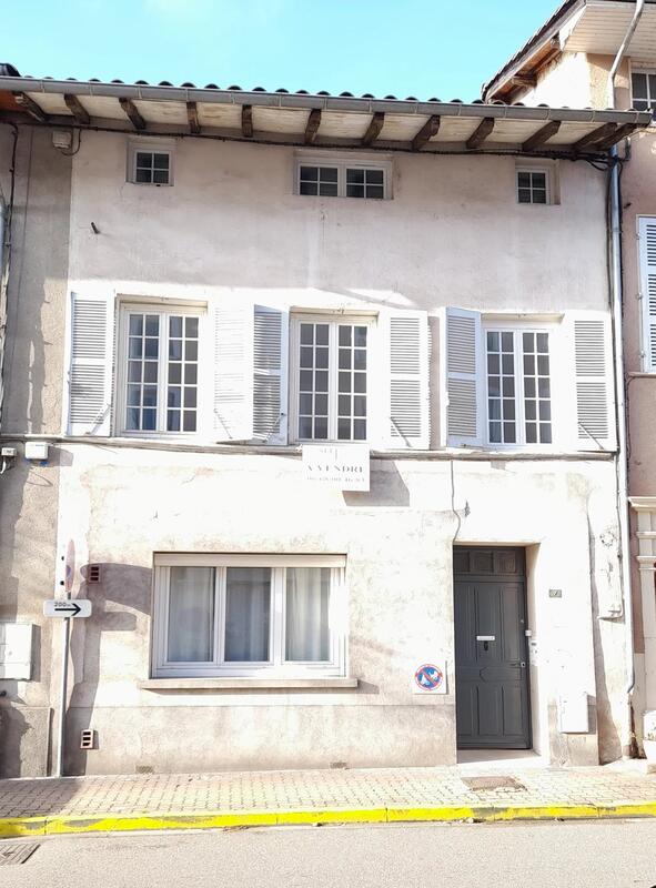 Maison de village - 180 m² - 7 pièces