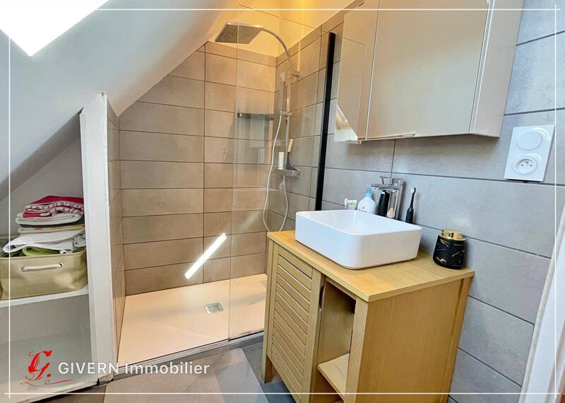 Maison - 71 m² - 4 pièces