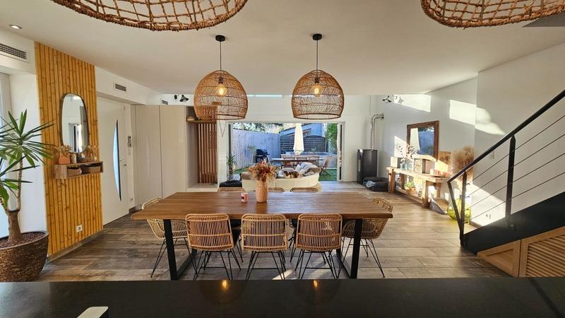 Maison - 172 m² - 7 pièces