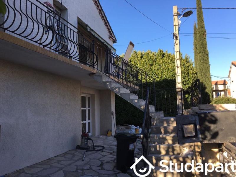 Chambre - 11 m² - 1 pièce