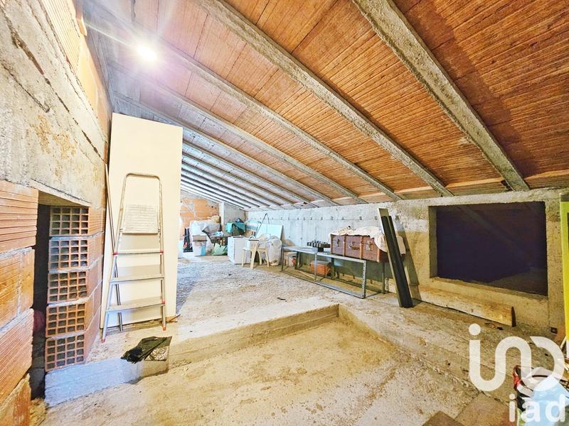 Maison - 260 m² - 8 pièces