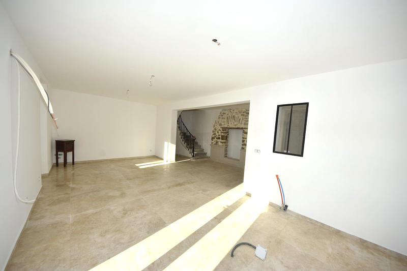 Maison - 193 m² - 6 pièces