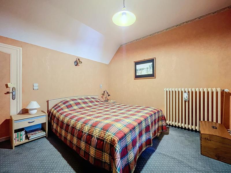 Maison ancienne - 201 m² - 8 pièces