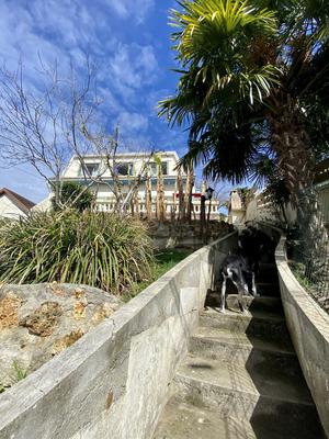 Maison traditionnelle - 141 m² - 7 pièces