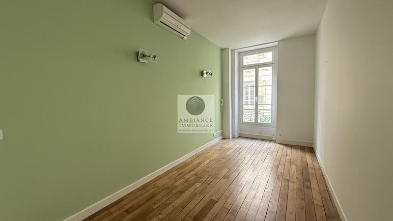 Appartement - 126 m² - 5 pièces