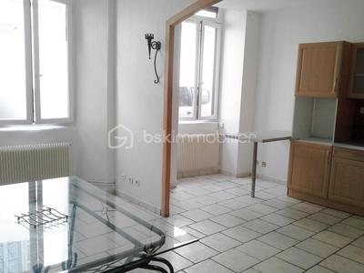 Appartement - 46 m² - 3 pièces