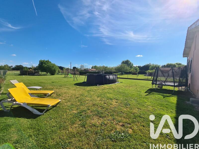 Maison - 97 m² - 4 pièces