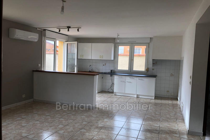 Maison - 229 m² - 10 pièces