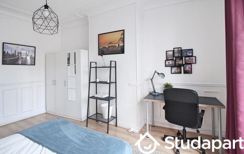 Chambre - 15 m² - 1 pièce