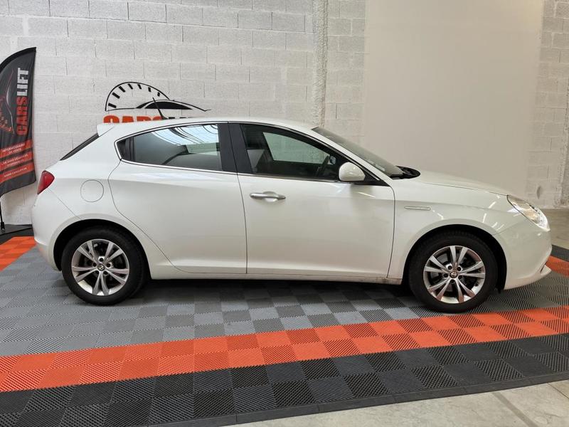 Alfa Romeo Giulietta III 1.4 MultiAir 170 Ch Bvm6 Distinctive - Garantie 6 mois