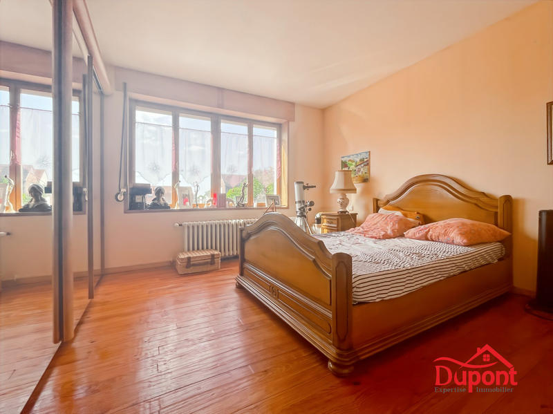 Maison - 190 m² - 8 pièces