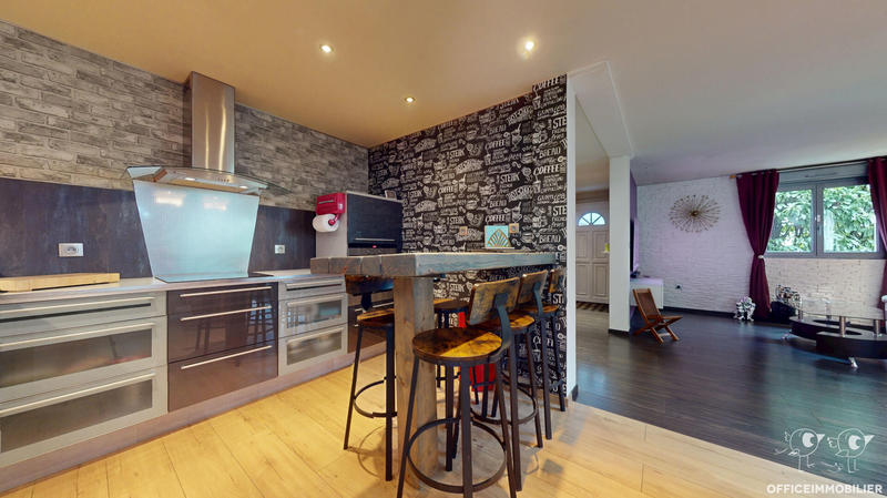 Maison - 114 m² - 6 pièces