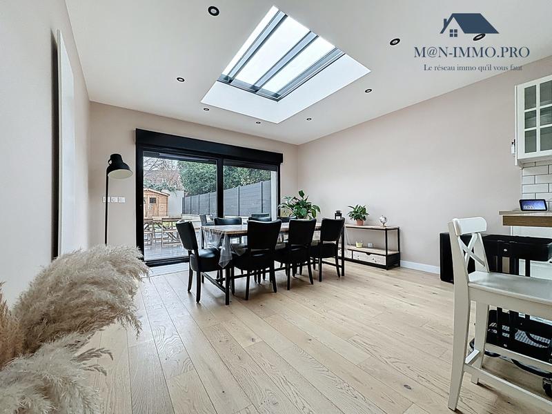 Maison - 158 m² - 6 pièces