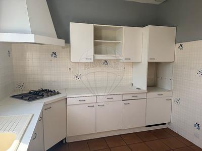 Maison - 99 m² - 4 pièces