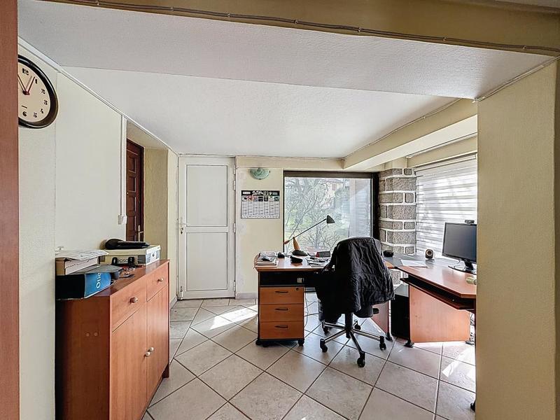 Pavillon - 125 m² - 4 pièces