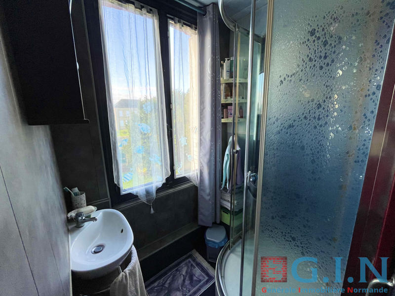 Maison - 276 m² - 5 pièces