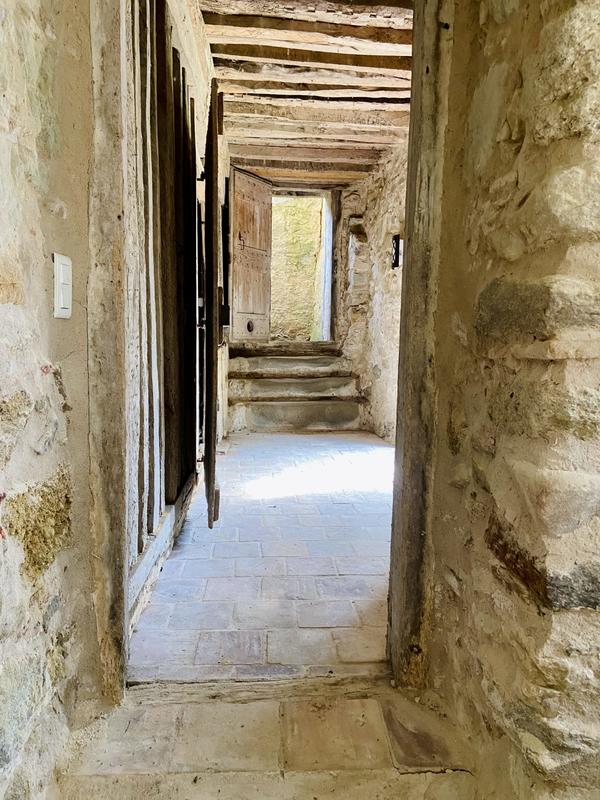 Maison - 303 m² - 10 pièces