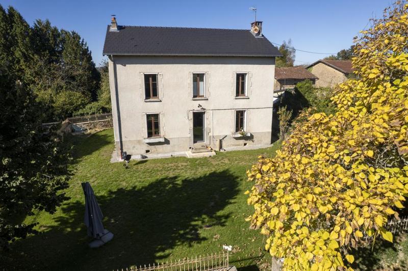 Maison - 200 m² - 8 pièces