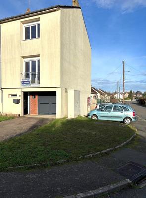 Maison - 79 m² - 4 pièces