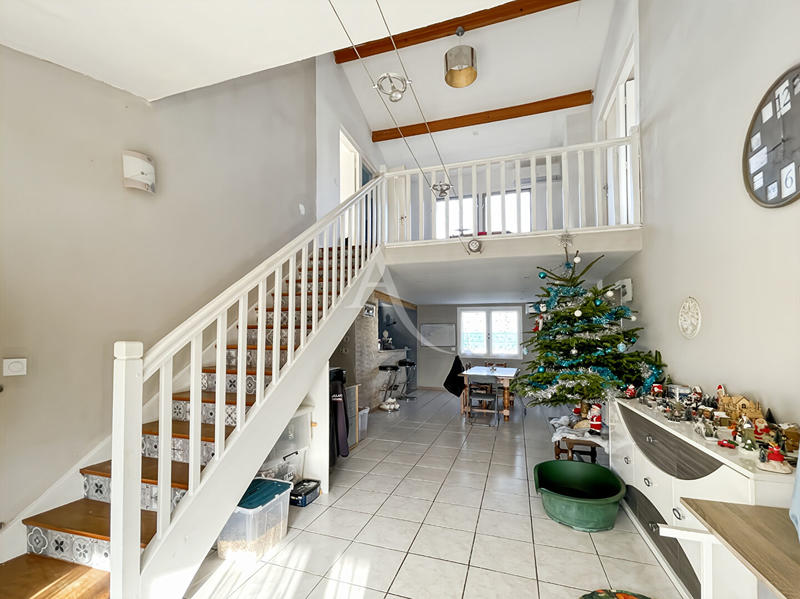 Maison - 120 m² - 6 pièces