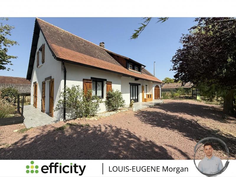 Maison - 220 m² - 9 pièces