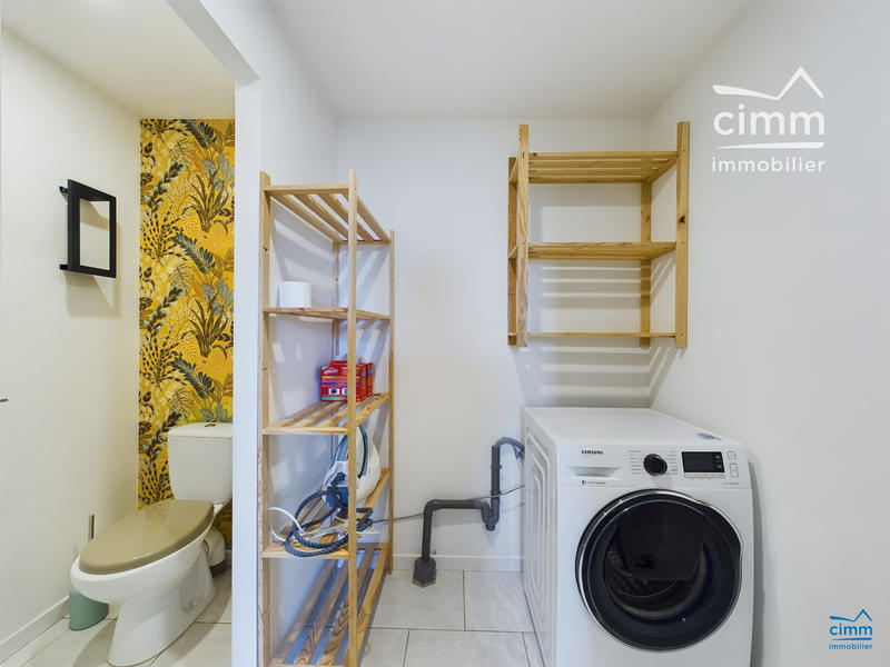 Maison traditionnelle - 88 m² - 4 pièces