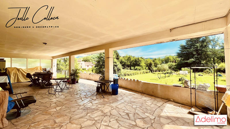 Maison - 140 m² - 5 pièces