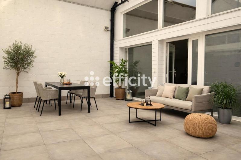 Immeuble - 380 m² - 10 pièces